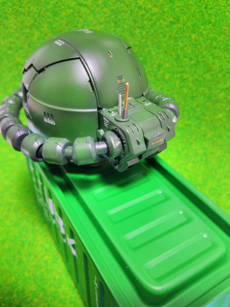 コンテナのザクヘット❗