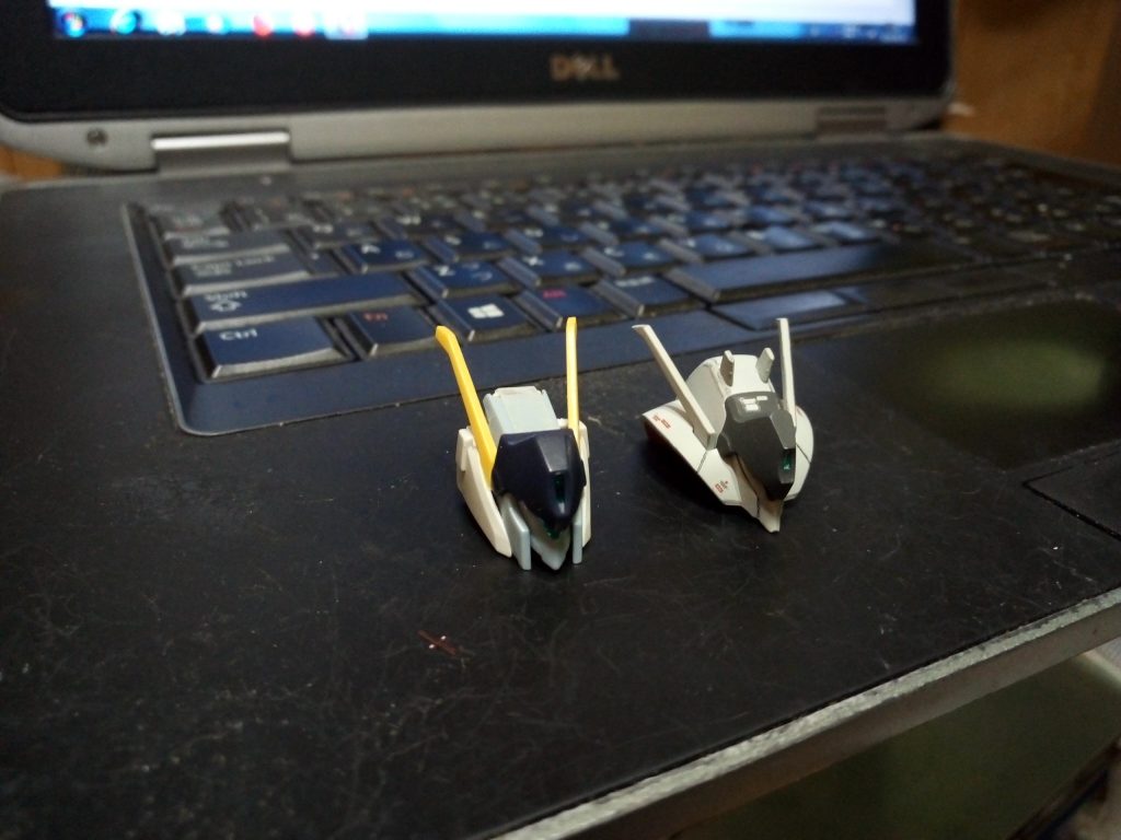 頭部の加工です。15年位前に組んだギャプランのジャンクから頭部を拝借してガッチャンコしました。通常のバイアランの頭と比べてかなりシュッとした気がします。