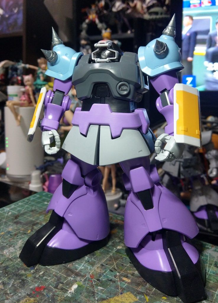 オルテガ機初期。
盾はガイア機に変更。