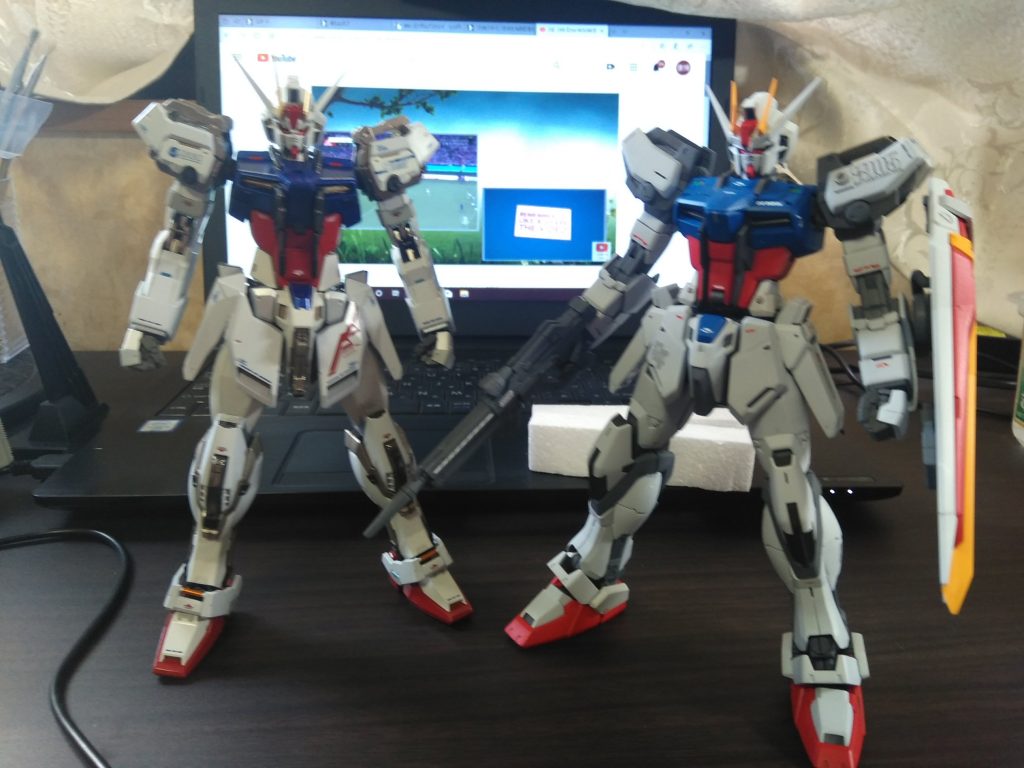 メタルビルドと比較。塗装はメタルビルドを意識してみました。