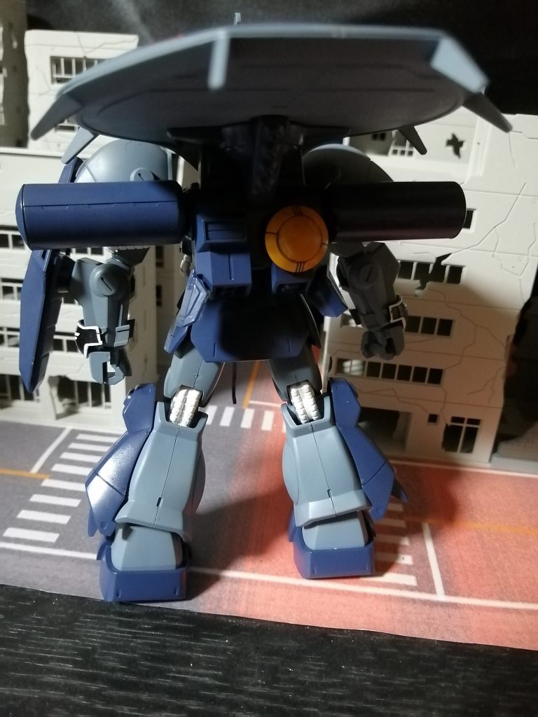 アイザック　UCver–3枚目/制作者：新人メカニック