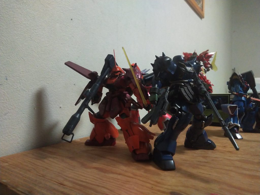 スタークマラサイとの2ショット。
光と影って、感じ?