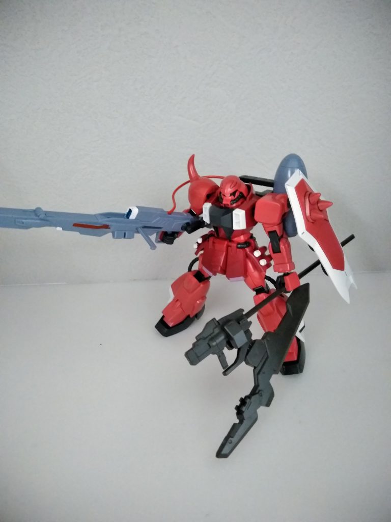 アックスはマルチウエポンにライナーを接続したのみの簡単仕様