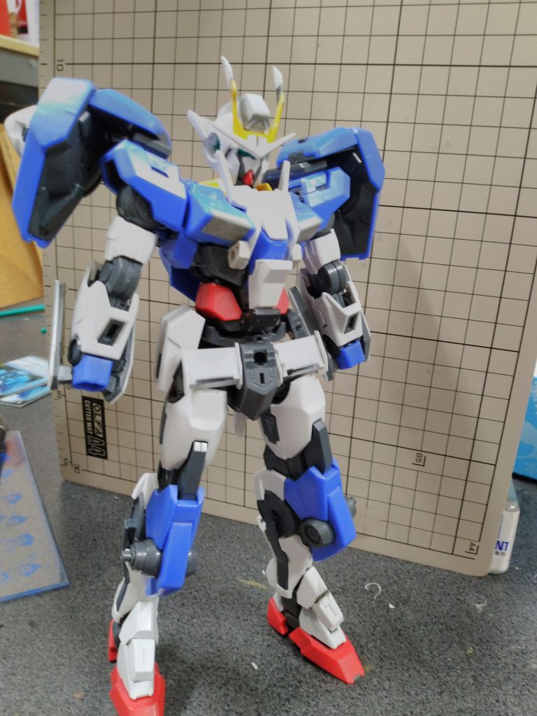 頭頂も自作で、アンテナは元のアンテナから作りました