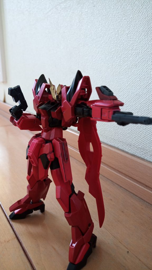 ハンドガン2丁持ち。