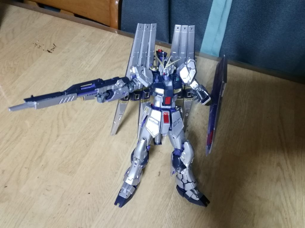 デカールをはるまえ。