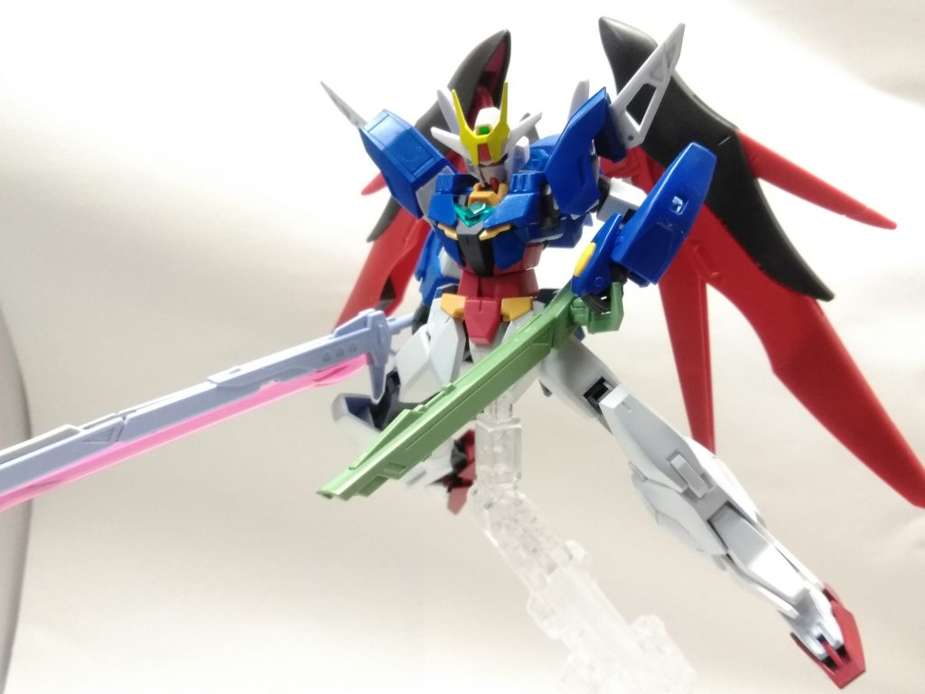 デスティニーの武装は全て使用可能！！(* • ω • )b