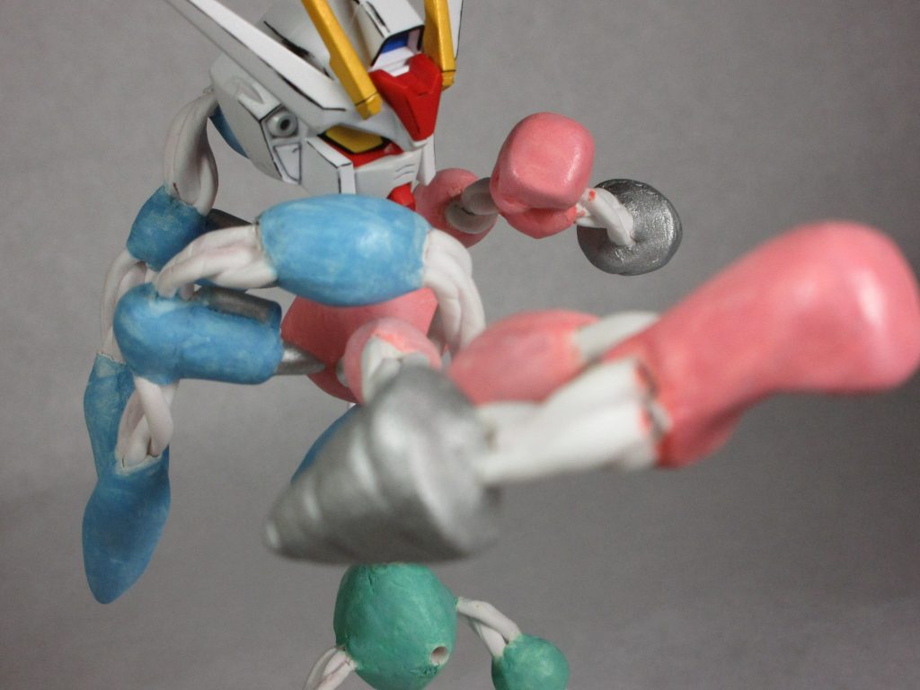 エールストライクガンダム!
エールに応えてボクサーのように戦うぞ!