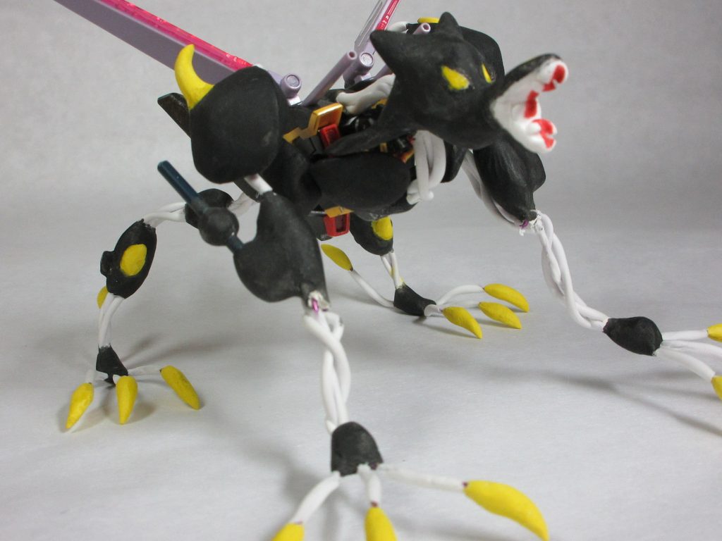 ワオォオオオオン！
……マズいよ、変形しちゃったよ～～～