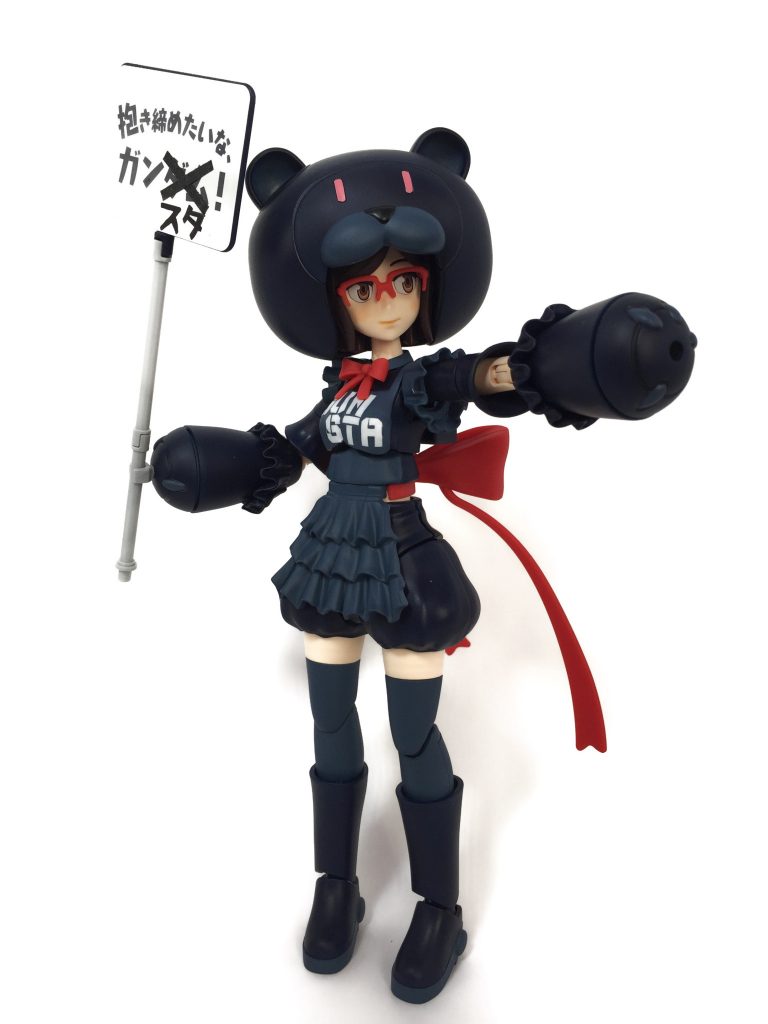 この方がプチッガンスターズの総司令兼、オペレーター兼、お世話係兼、お姉さん兼、委員長のチナッガイ委員長長官(？)だ！