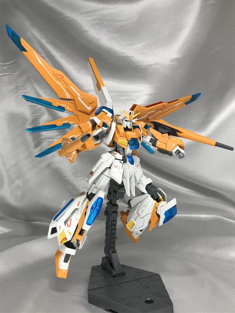 ライトニングのアームビームガンも積んでます。
翼を広げるとほんとカッコいいですね、ライトニングのデザイン好きです(///▽///)