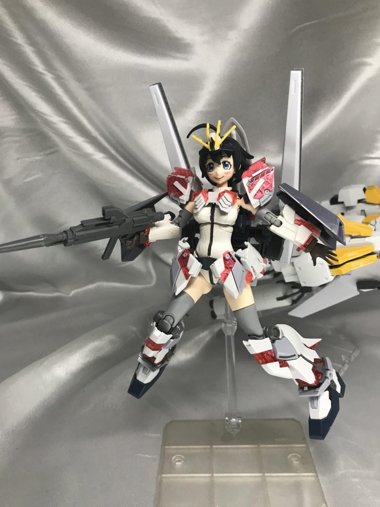 ほぼC装備やんけ、と言ってはいけない。
背部のインコムと小手のジェガンシールドを装備してB装備です。
インコムはデルタカイのプロトフィンファンネルをそのまま使用しました。