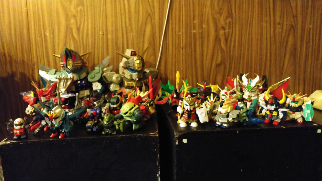 写真以外にも組み立てられなかったのが
まだまだある