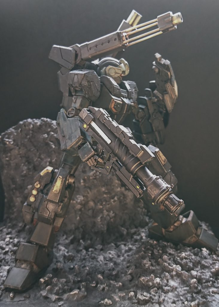 ショートバズーカはユニコーンさんからもらったやつを短くぶった切りました。持ち手が若干噛み合ってない。