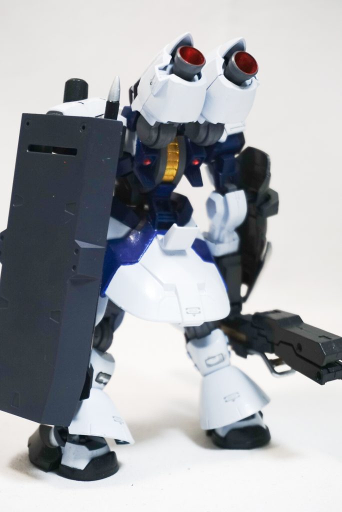 背中には付属とは別のバーニアを付けました、元は漏影のモモ