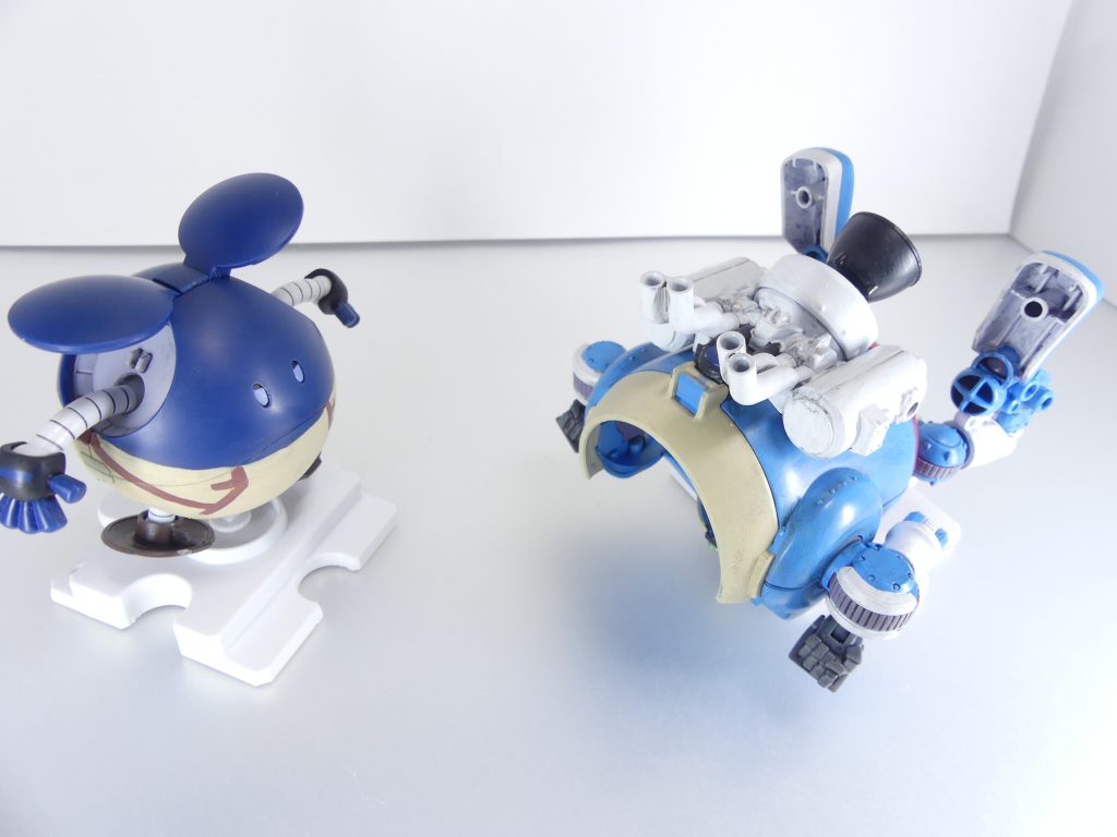 プラネッツシステム:コアガンダムが着込む各アーマーは、コアガンダムに対しSFS的支援を行える。アースアーマー(もどき)を持ってきてドッキングゴー。意外と畳める手足。最初はヒロトハロだけでしたがモビルハロが残っていたので・・・