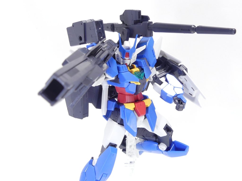 リミテッドチェンジ：ミッション内で緊急の必要が生じたとき、ＳＦＳとして使用しているアーマーや武装を一部分割して装備する形態。作中ではアースリィにバックパックを換装。ガンダムゼルトザームの攻撃に対応するために使用したが歯が立たなかった。勿論アースリィガンダムにも。次回紹介、マーズフォーウェポンズとの合体ギミックも持ちます。