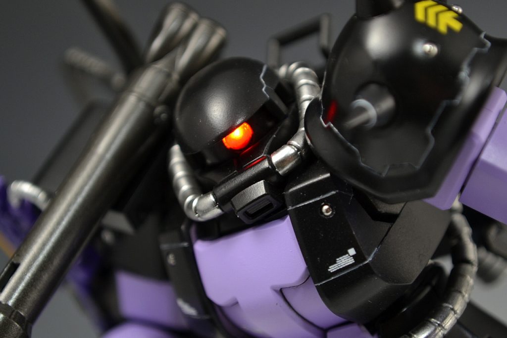 HGUC 黒い三連星ザクⅡ–4枚目/制作者:アイン