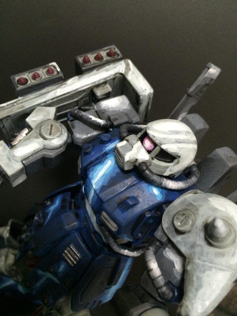 モノアイもちょっとグラデーション。自分の力量じゃ、まだこんなもの…