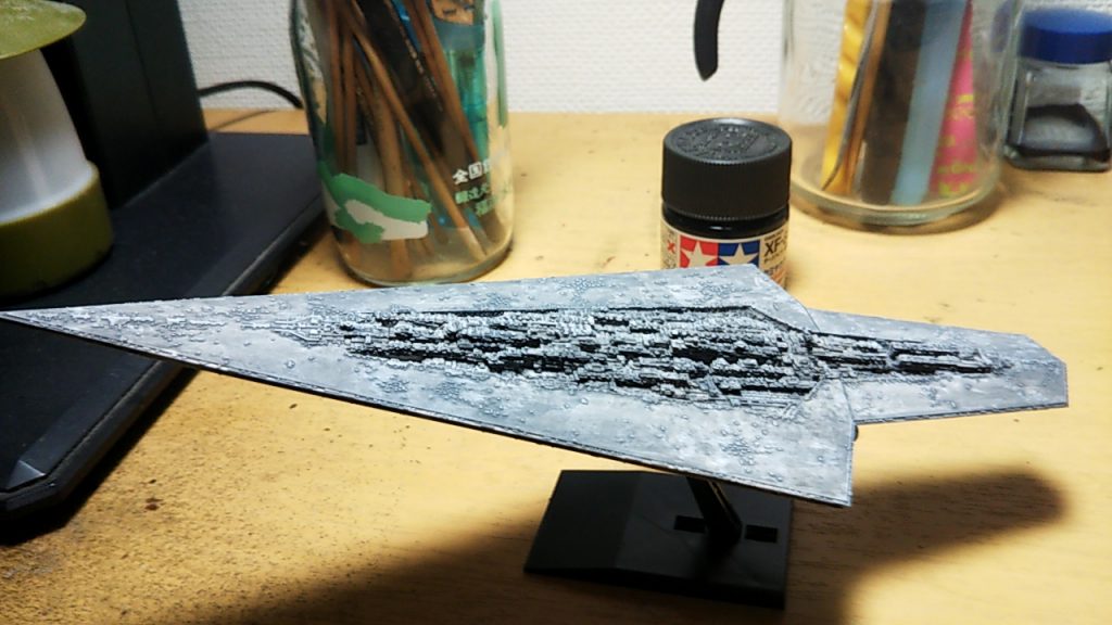 アクリル水溶き塗りをザクに試してみたくなる。普段はパチ組みだが