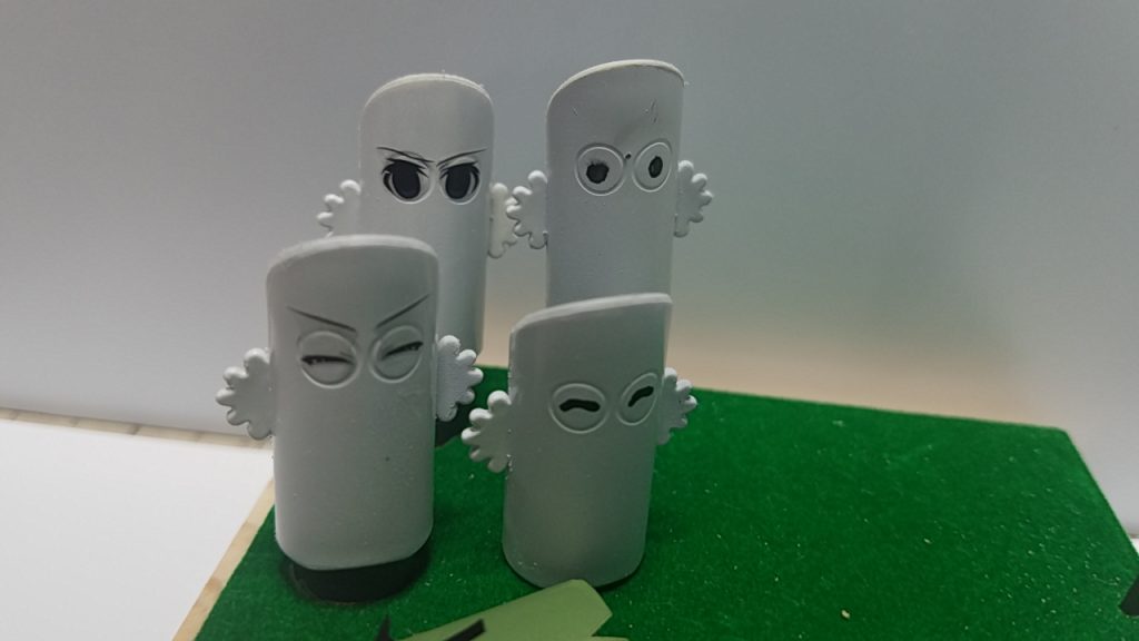 ニョロローズの一人はサングラスを外せます