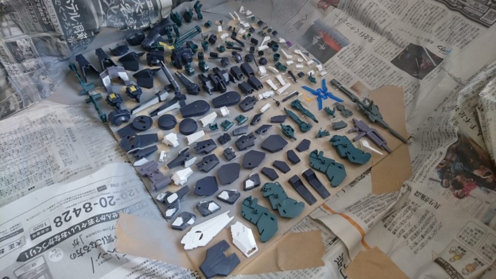 hgにしてはパーツ点数が多い…