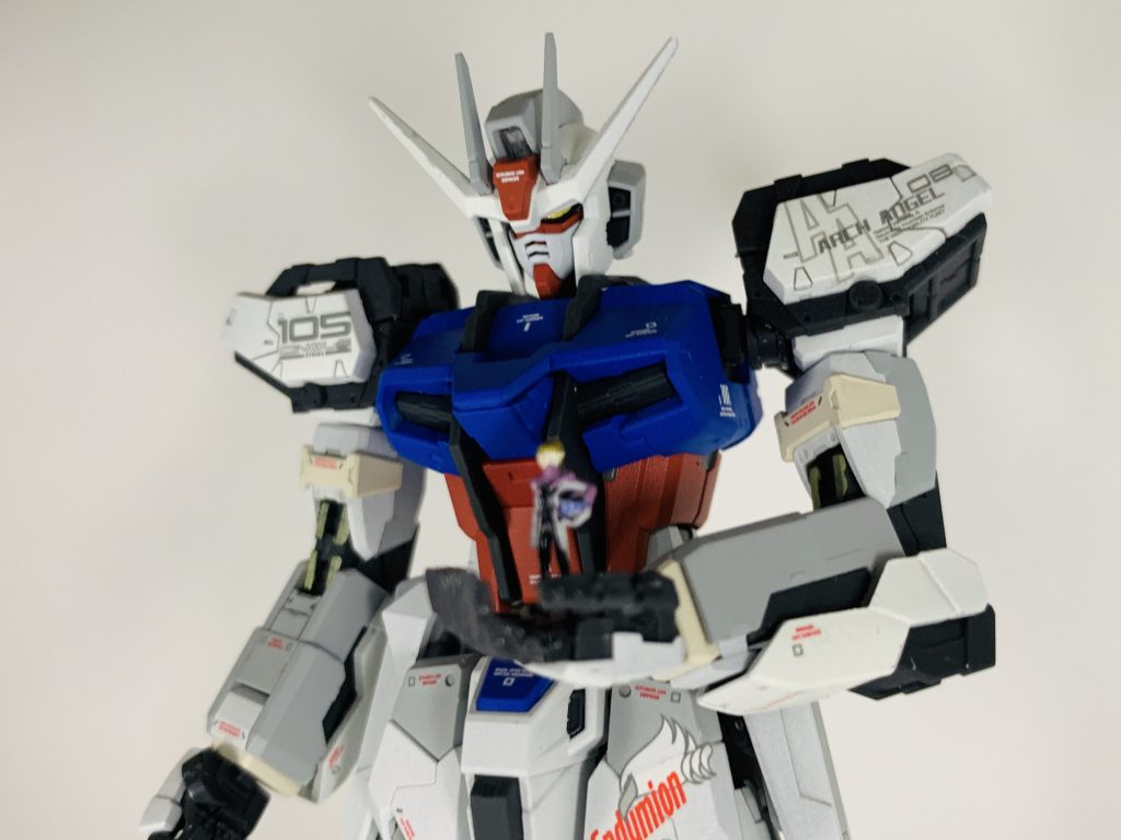 ムゥさんを手に乗せて。