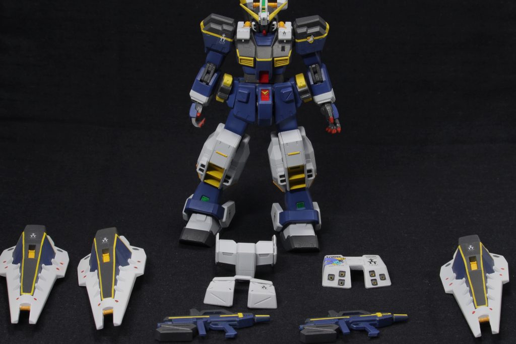 今回用意した装備。
武器の塗装が変態過ぎる、楽しかったです。
カット済み1mmマスキングテープは偉大、文明最高。