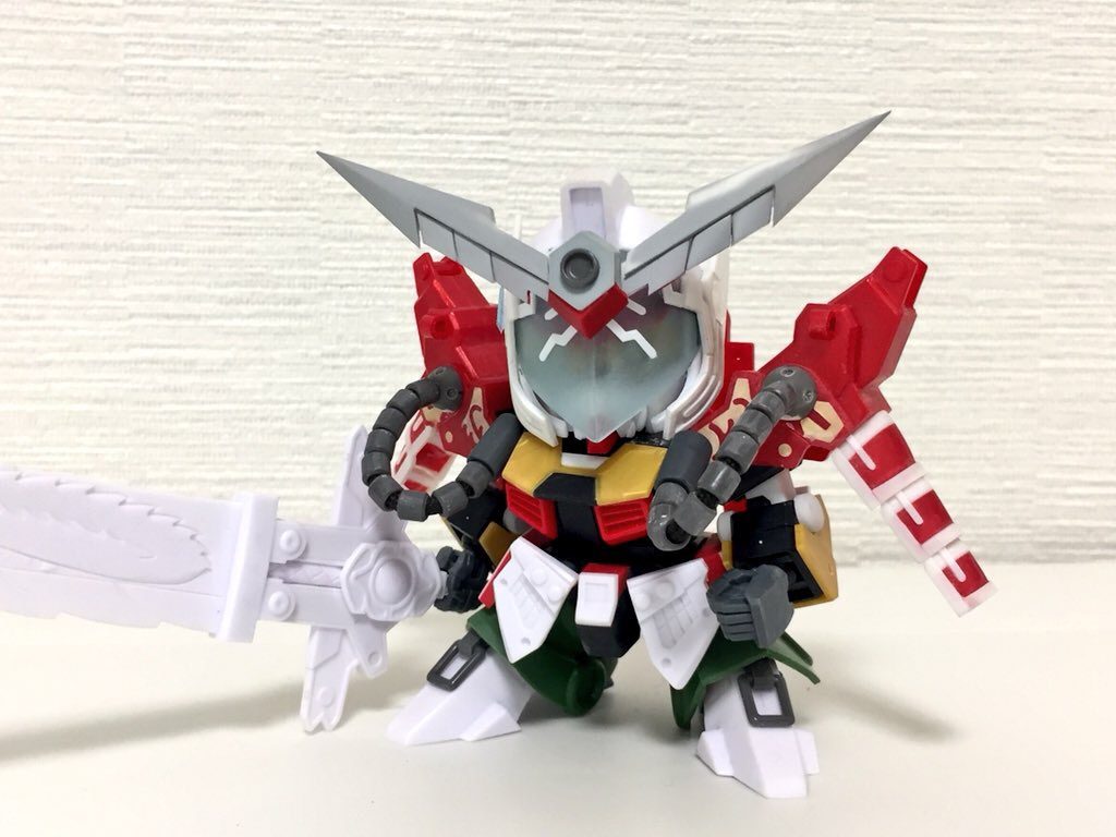 ベースはLGBB武者頑駄無
脚部は殺駆頭を使っています