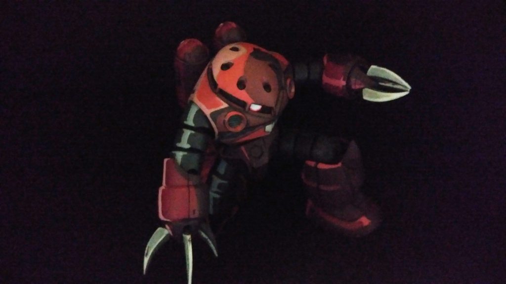 ターミネーターっぽく②
やはり撮影が難しい。(こちらは下記の撮影ブース使用)