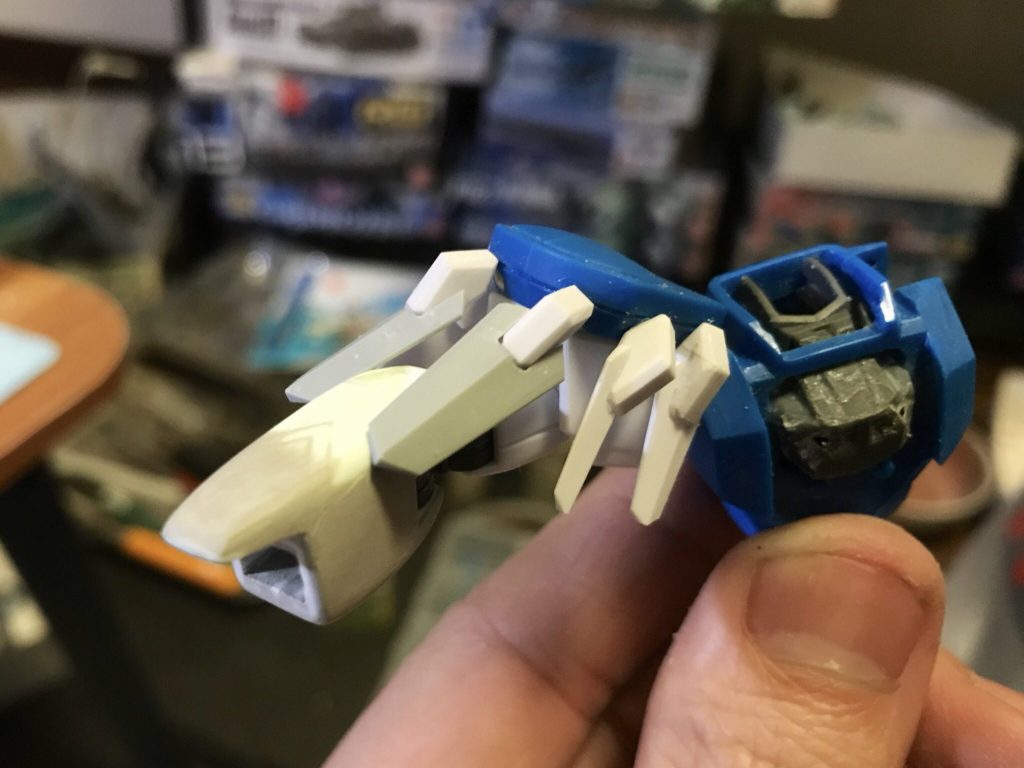 サイドの二枚はマグネット接続