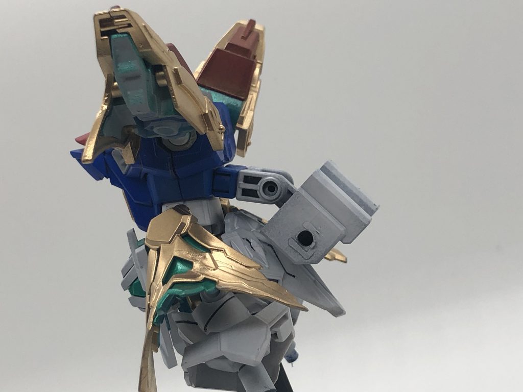 バックパックを下げます。