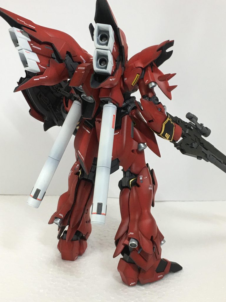 HGUC シナンジュ–3枚目/制作者：Caron