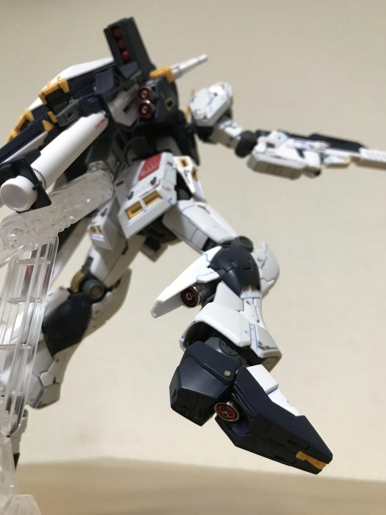 メタルバーニアの取り付けてみましたが、初めてだったのでかなり時間かかりました。