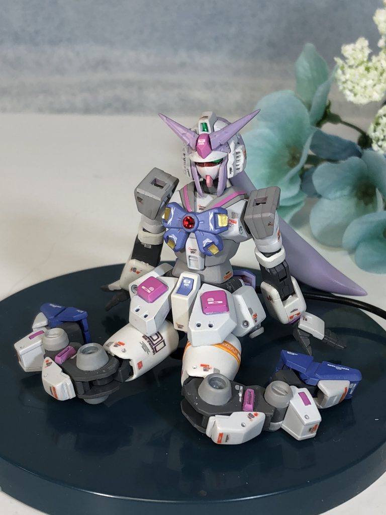 あざとい感じのペタンコ座り。