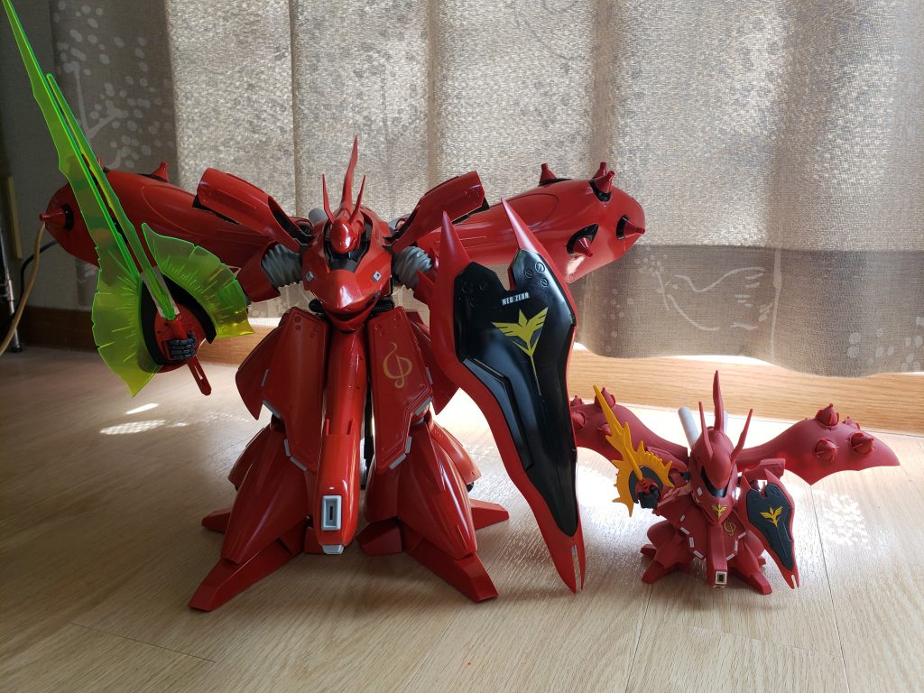 スケール感その２
SDナイチンゲールと一緒に。
ぜひ1/144スケールでもほしいところです。
RGで発売しないかな～。