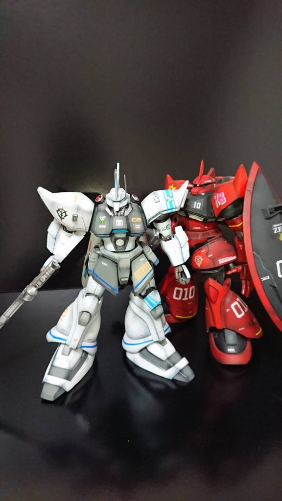 最後はジョニーゲルググと立ちでツーショット。強そうだ。