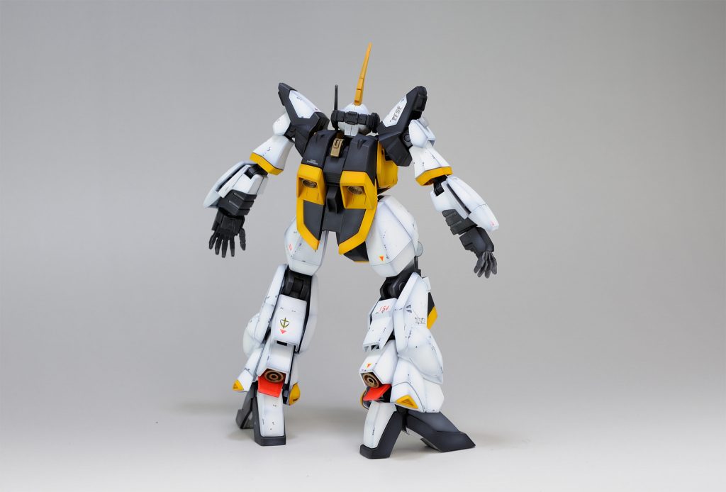 他にはない独特のプロポーションですよね。