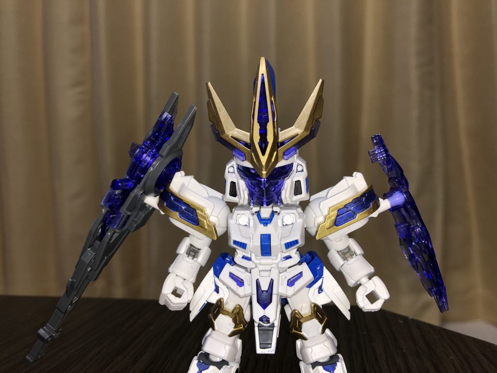 まずは夏侯惇トールギスⅢ
他の創傑伝キャラと比べると大人しい色使い。
トールギス成分多めです。