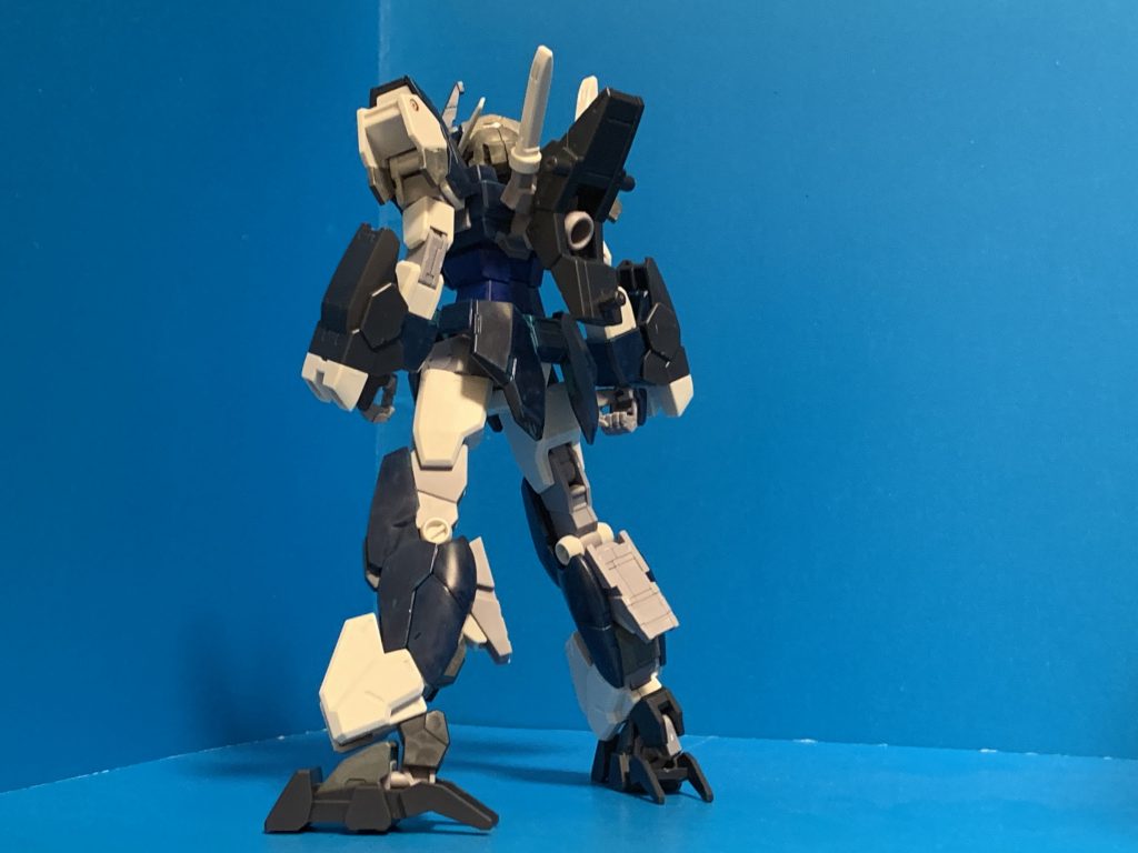 余った方のバックパックを載せて。これでなんか作るの面白そうですね。