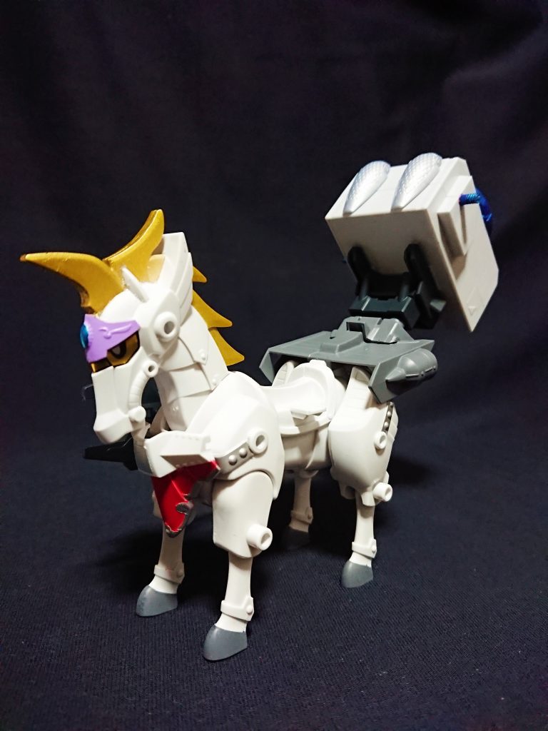 公孫瓚専用白馬はホバートラック＋パイロットのエレドアをイメージし制作しました。