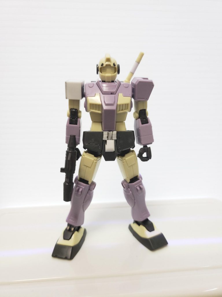 主にプラ板とプラ棒で加工しています