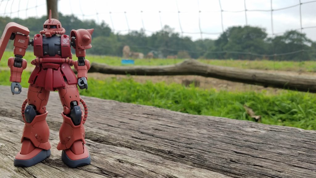 旅人のザクさん–2枚目/制作者：DAIKING THE GREAT