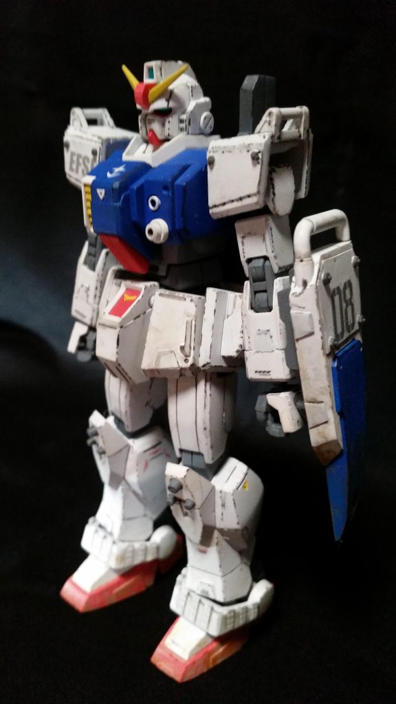 陸戦型ガンダム–3枚目/制作者：楡井明