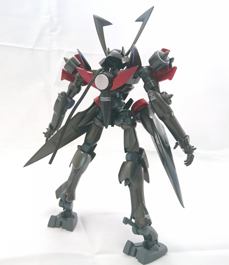 【リアビュー】
背中の赤パーツも同様に。