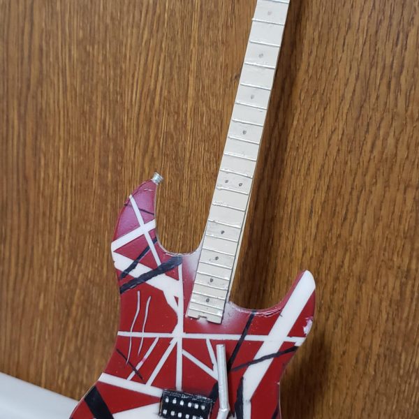ギター（EVH Striped）