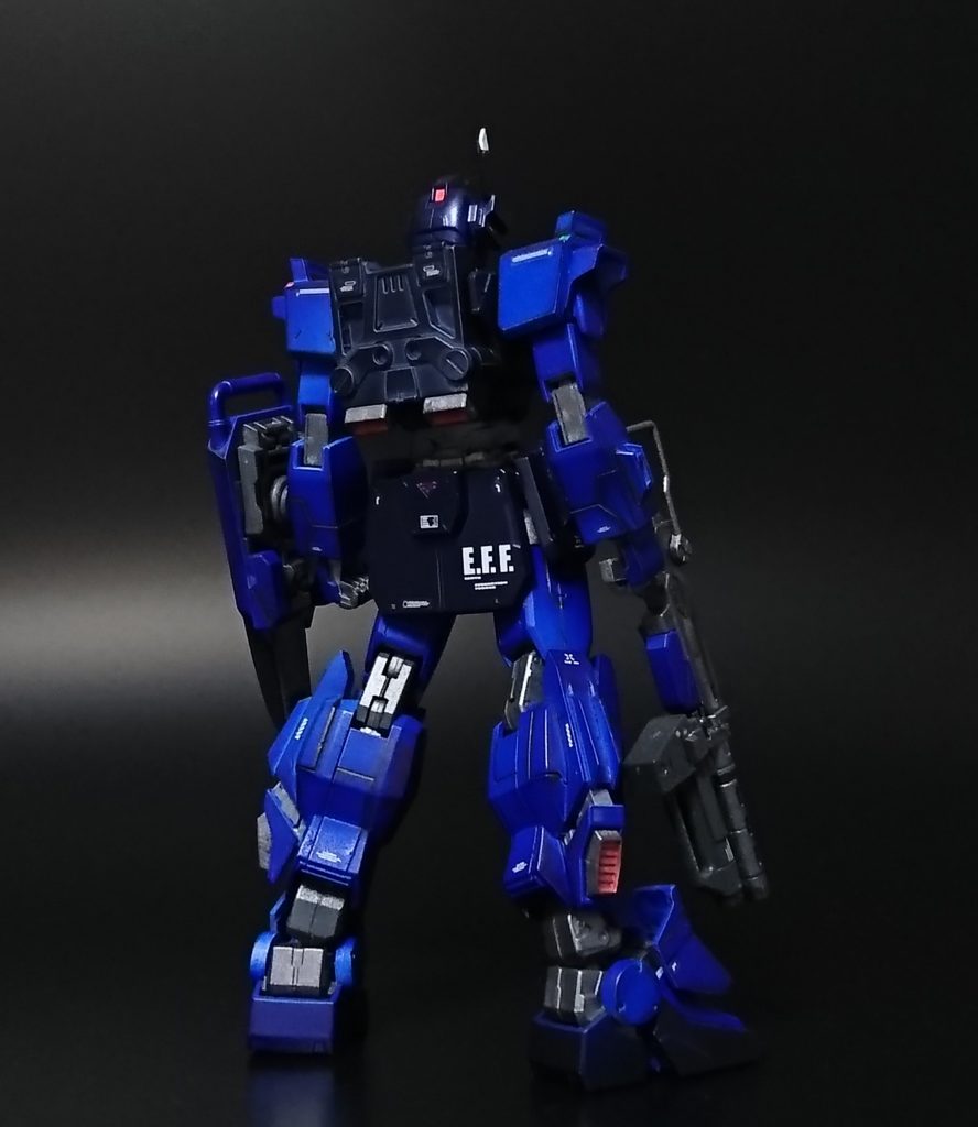 基本的にはキットを芯にプラ材で形状を変更しているのみです