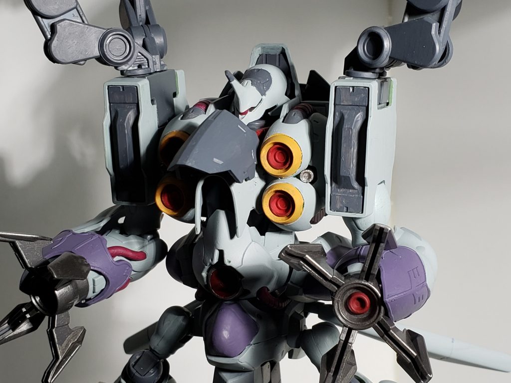 頭部をルシファーにしたおかげでかなりのイケメン君です！