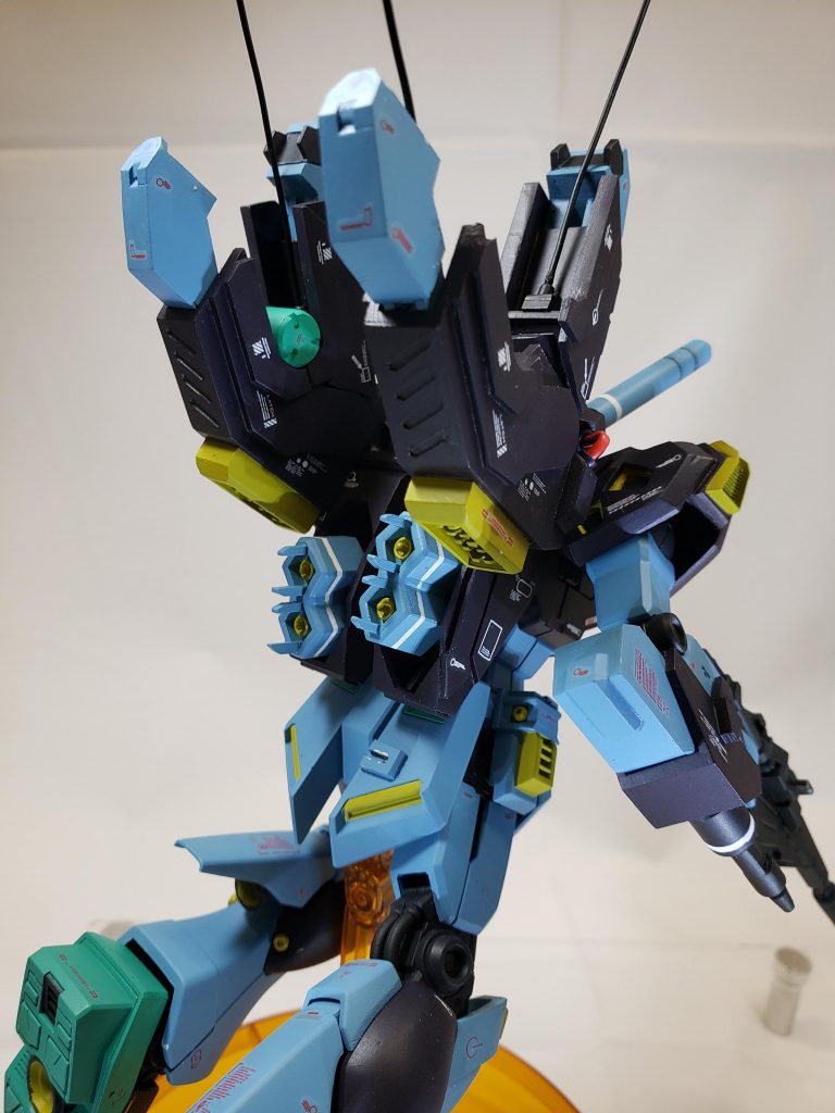 バックパックブースターは実は伸び縮みします。
(わかりづらいけど)