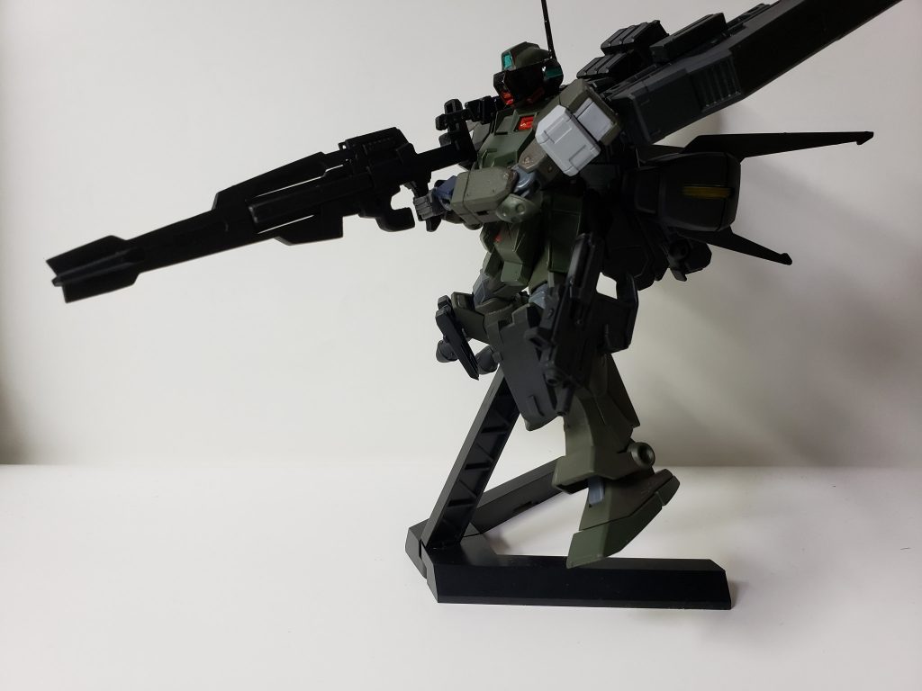 勿論従来の狙撃もできるようになっています。(左手はそれ用の手を用意していないです)